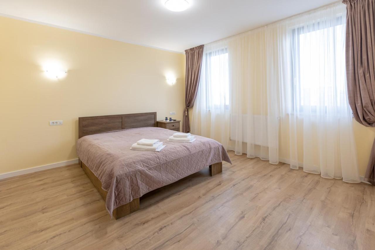 Villa Class Sînmartin Zewnętrze zdjęcie