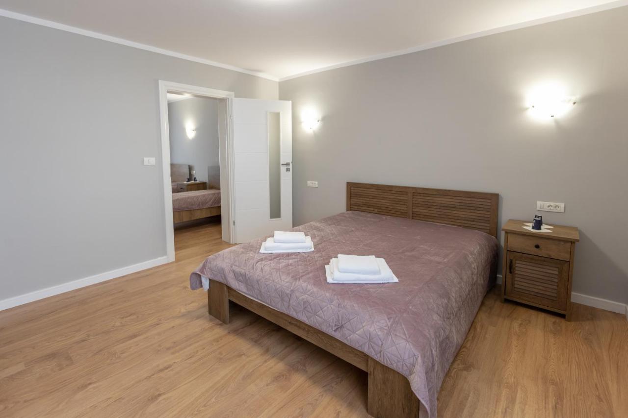 Villa Class Sînmartin Zewnętrze zdjęcie