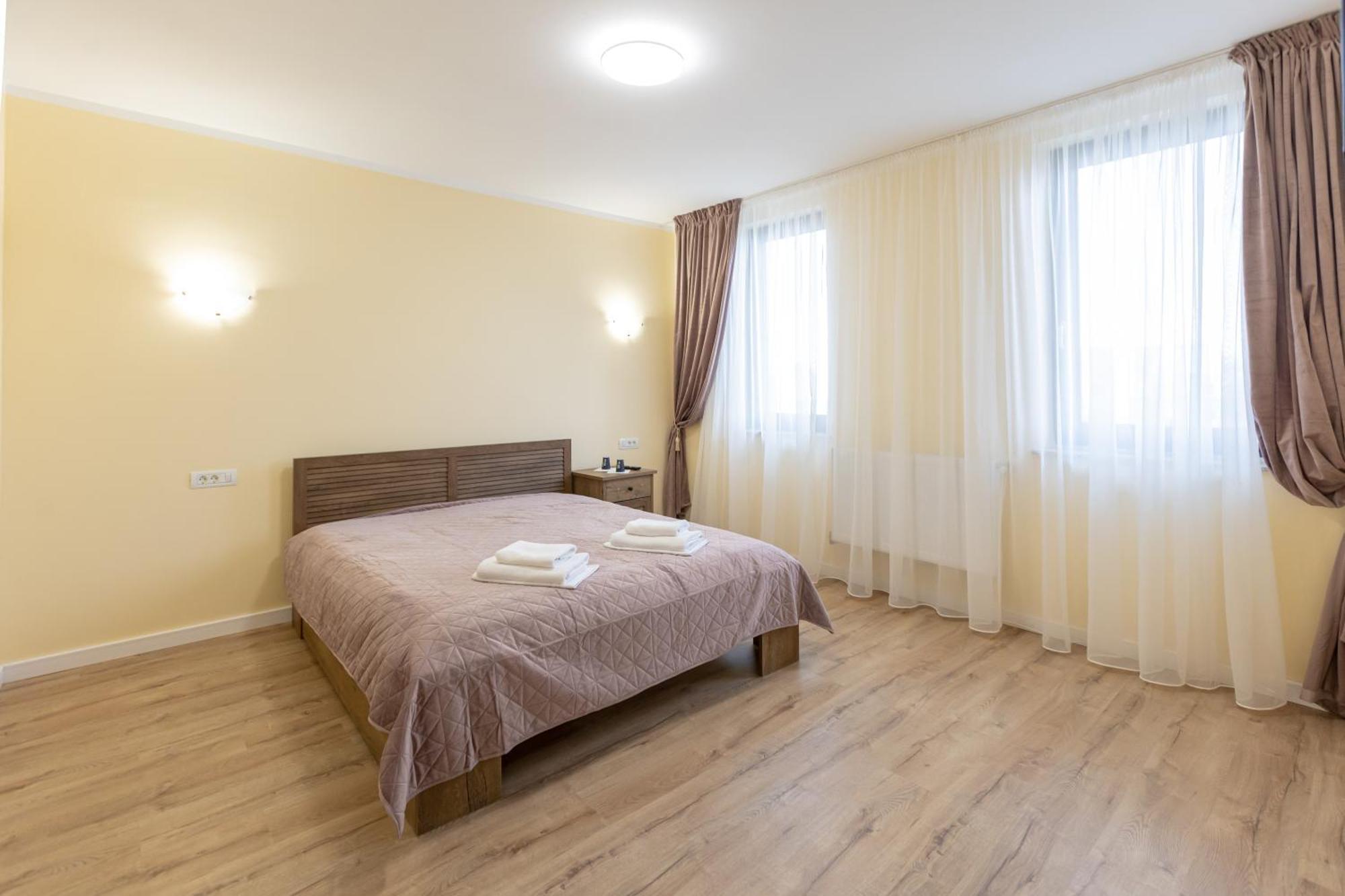 Villa Class Sînmartin Zewnętrze zdjęcie