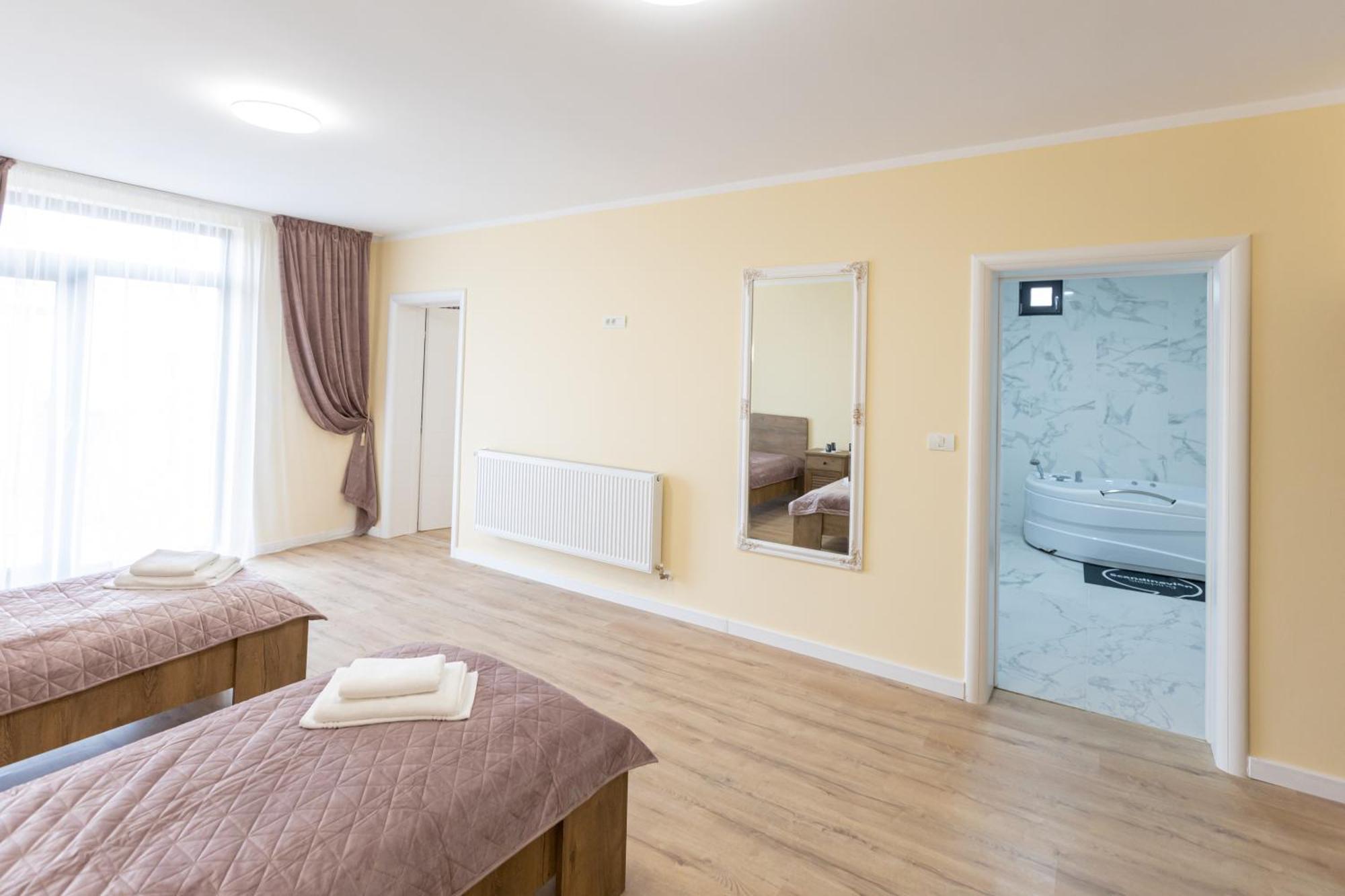 Villa Class Sînmartin Zewnętrze zdjęcie