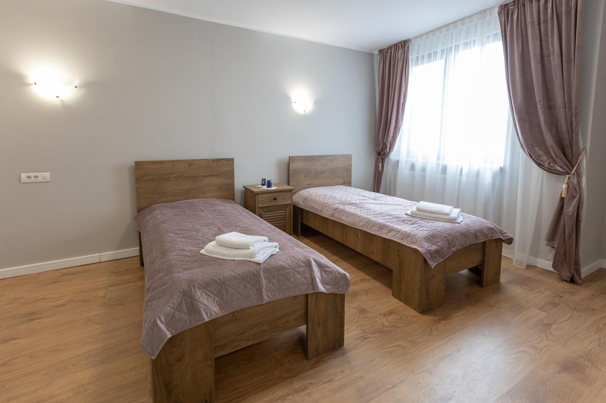 Villa Class Sînmartin Zewnętrze zdjęcie